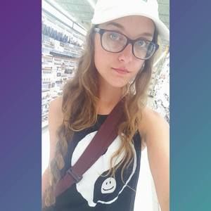 Meet your Posher, Mackenzie